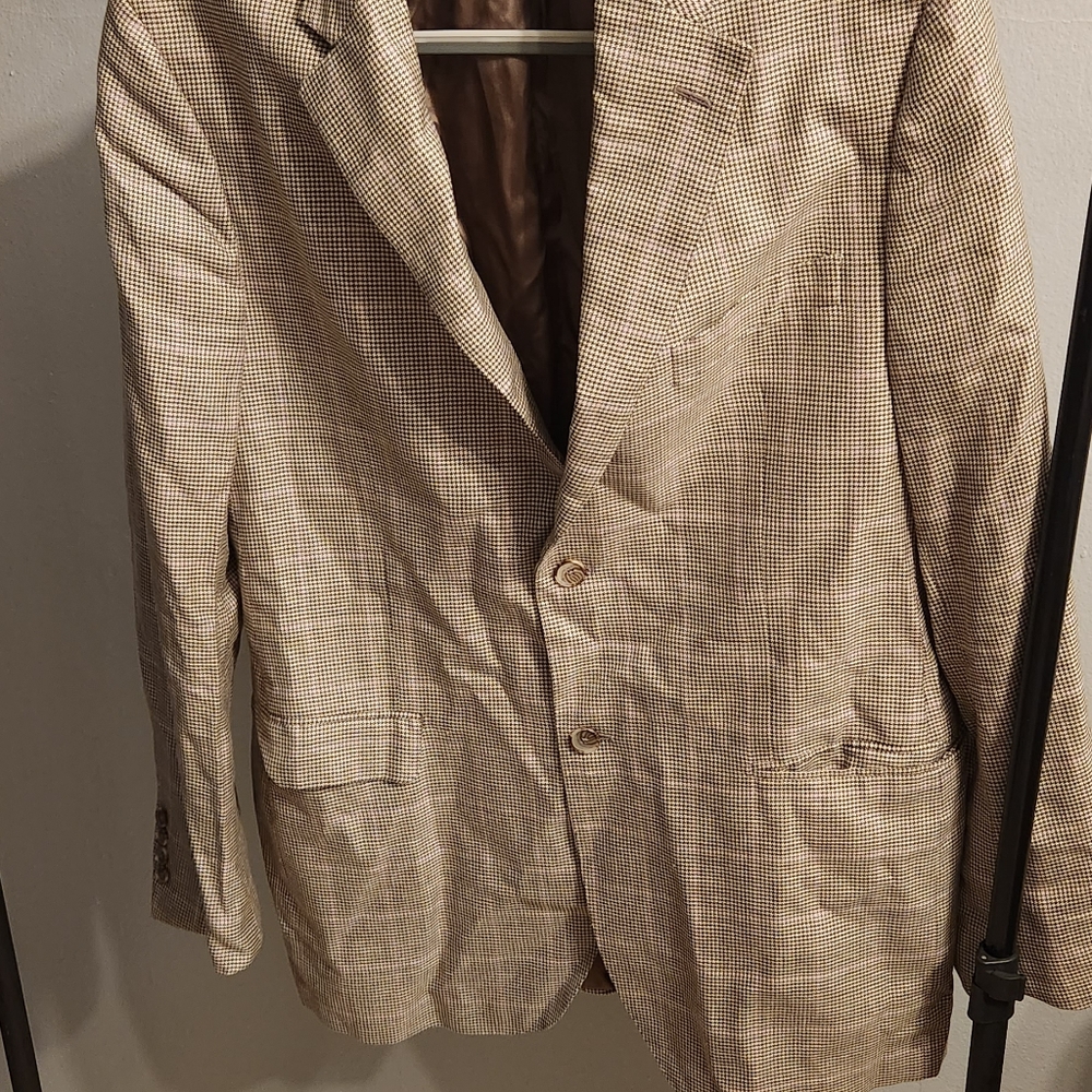 Blazer - Picture 4 of 4